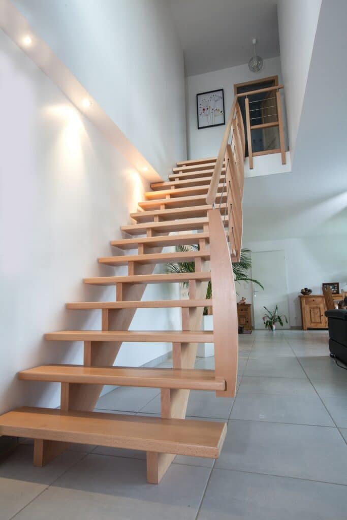 Escalier droit sur mesure
