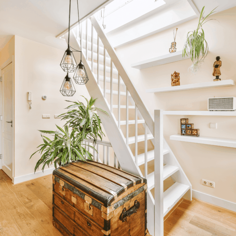 Peindre un escalier en bois : le guide complet pour sublimer votre intérieur