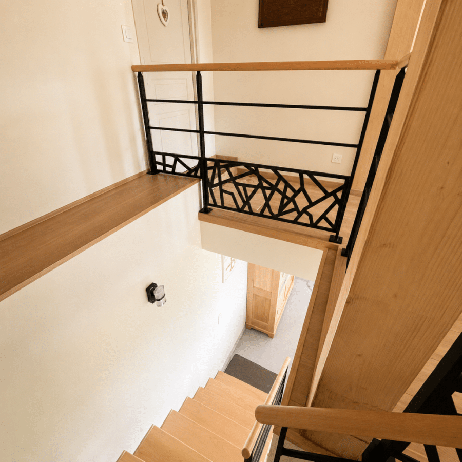 Réalisation d&rsquo;un escalier bois métal sur mesure
