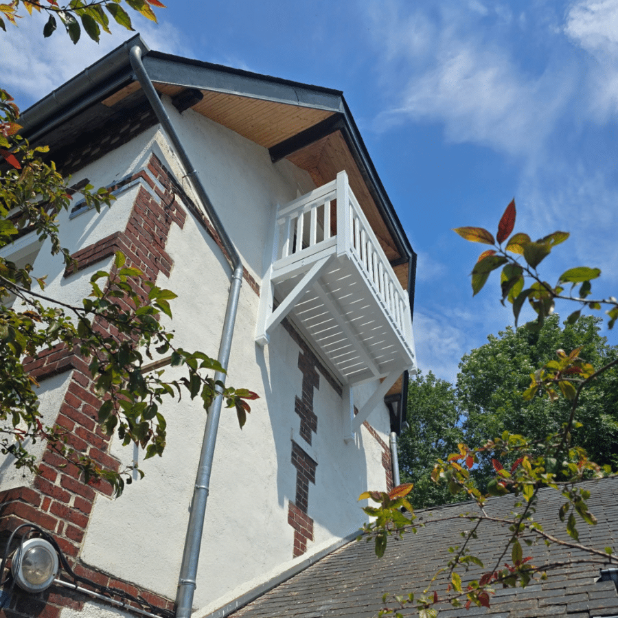 Remplacement d&rsquo;un balcon en bois sur mesure à Rouen